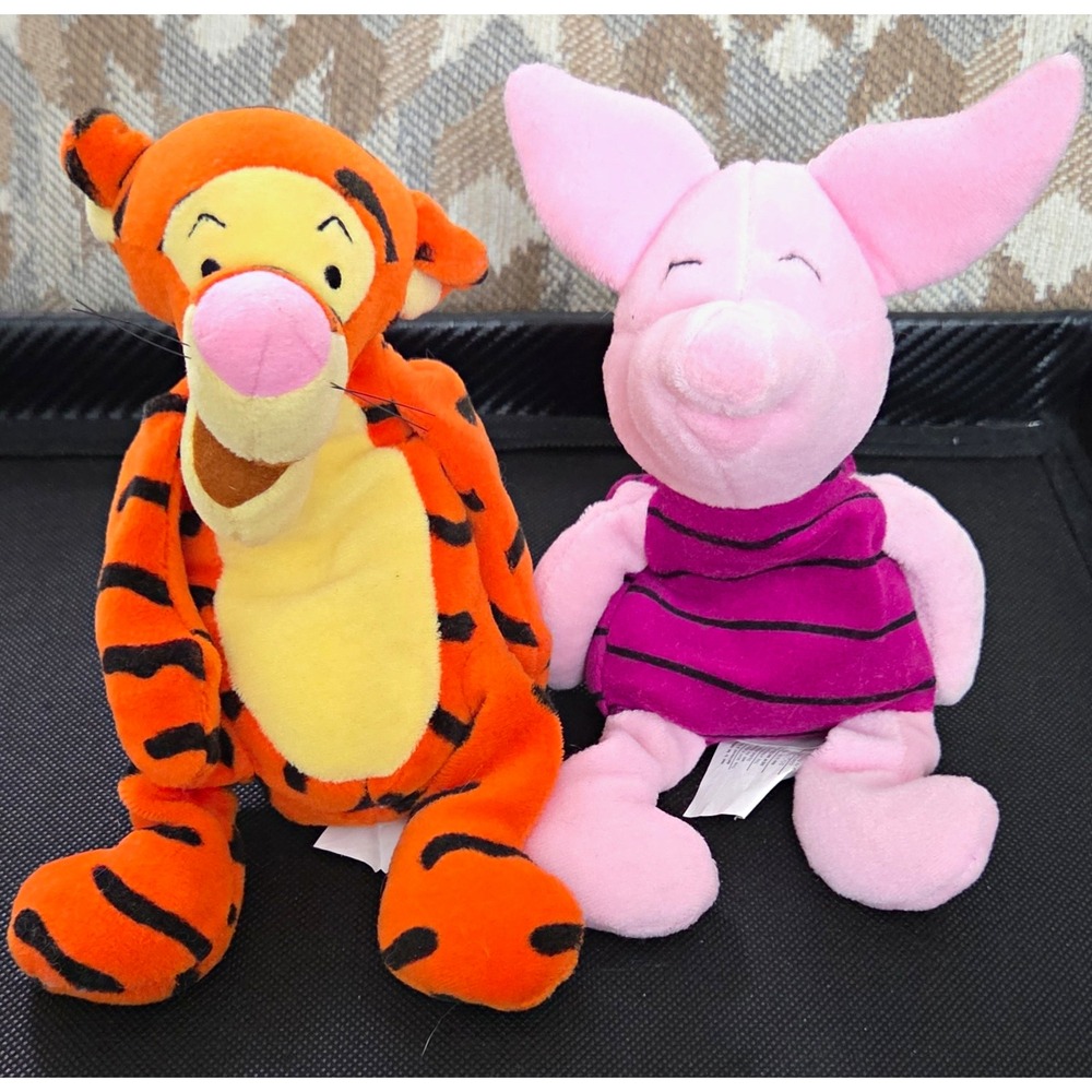 Vintage Disney Store Winnie the Pooh Tigger and Piglet Mini Bean Bag Plush Lot 2